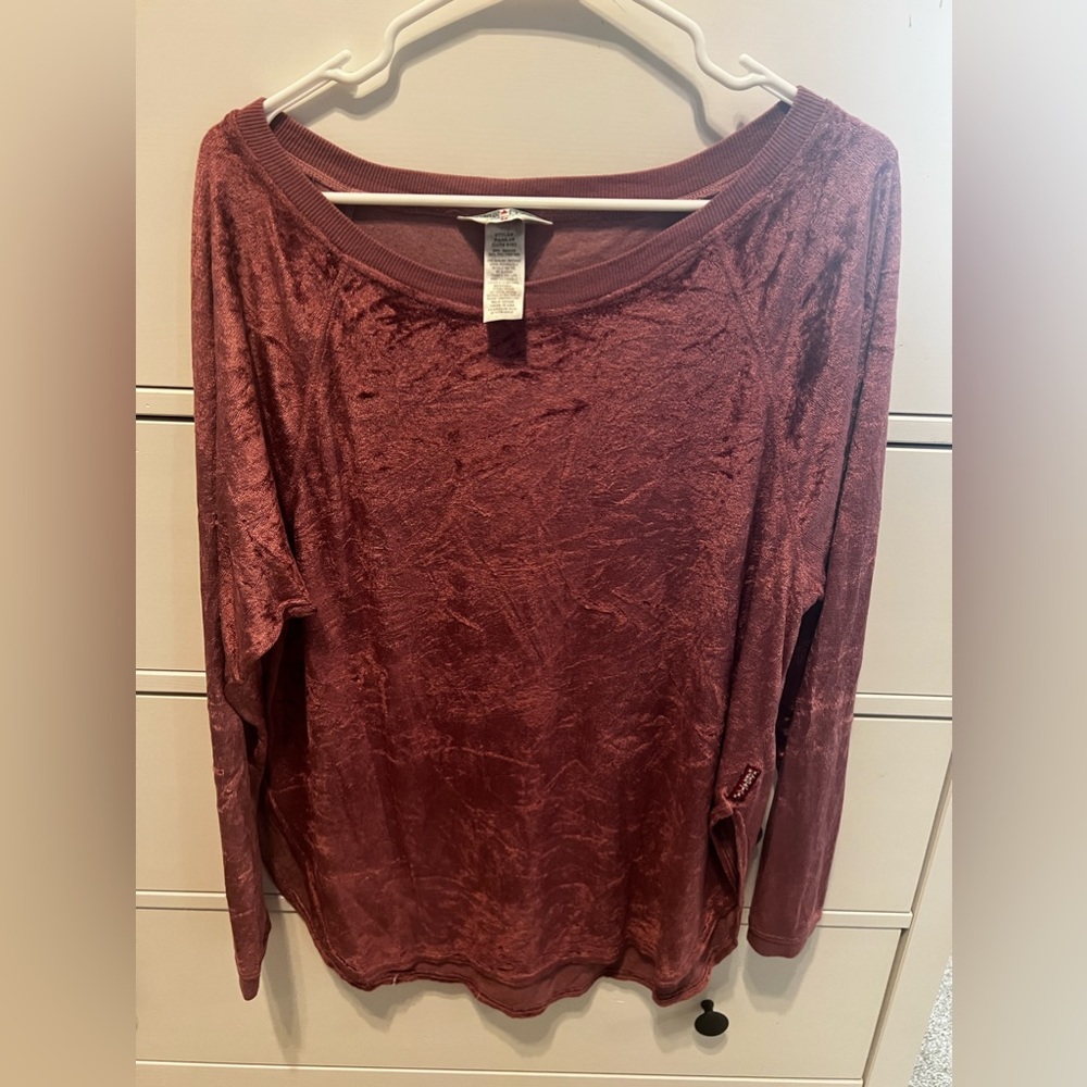 Hard Tail velour sweater